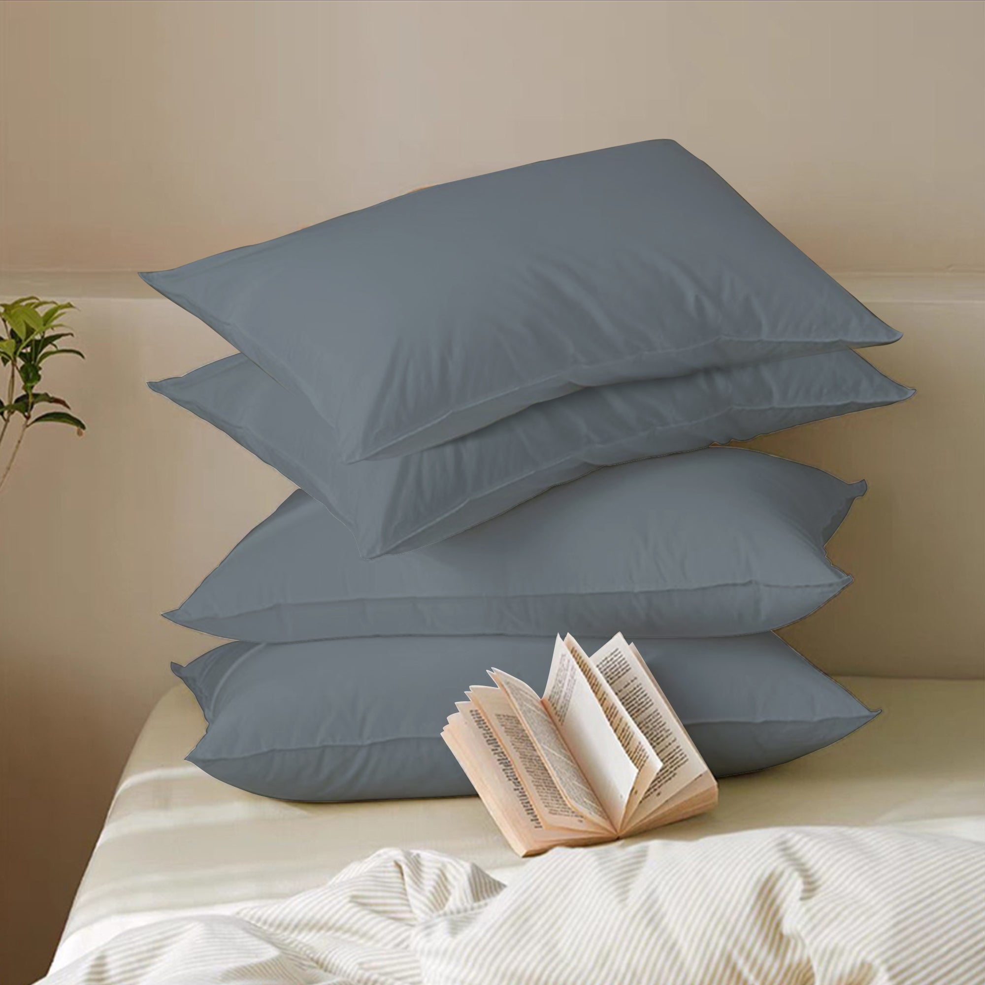 Pillow Cases 4 Pack, Soft & Premium quality, Egyptian Cotton with 200 Thread Count.